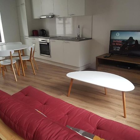 Al In Den Aap Gelogeerd? Apartment Мехелен Екстериор снимка