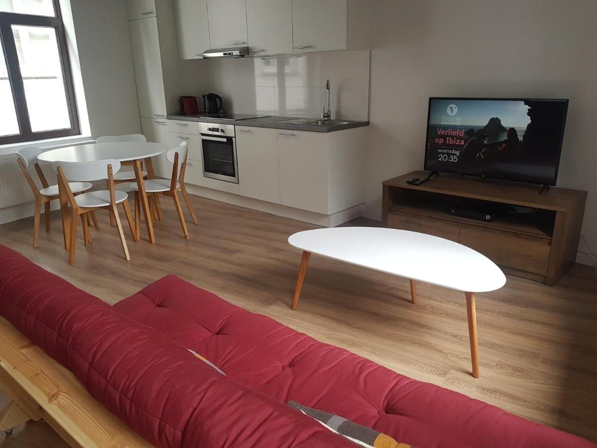 Al In Den Aap Gelogeerd? Apartment Мехелен Екстериор снимка